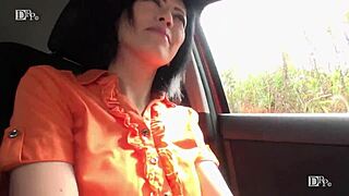 Big tits game with midori yanagawa 😍