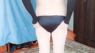 Big Ass Sexy Dancing White Boy!