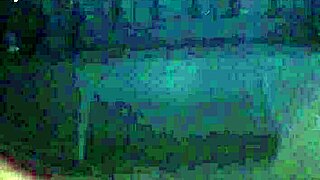 Me masturbo solo en casa