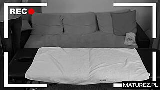 Polish mommy goes for massage just to get drilled hard in anal