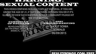 Realitykings - BANG Teen 18+s - Show And Tell