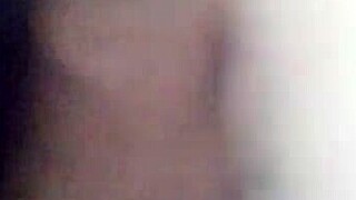 recebendo um beijo grego e um fio terra da alice hael inversao dedada e linguada no cu de uma mulher