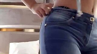 Latina brunette teen webcam amateur shows big ass in thong