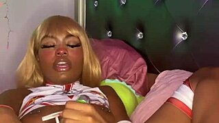 Asuna pleads for rough play before the big mission