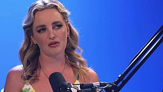 Up Close - How Women Orgasm with Gorgeous Charlie Forde Solo Female Masturbation Full Scene