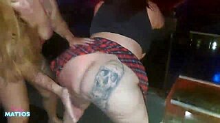 Face Sitting and Blowjobs for Everyone at the Swing House Party