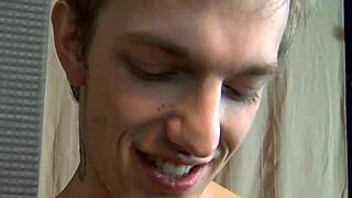 i enjoy watching anal homo sex scenes