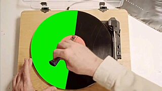 Rica mujer gets horny