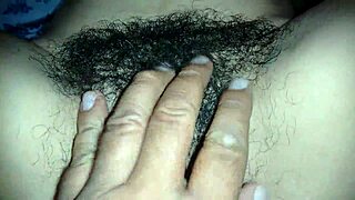 hairy super pussy 😍