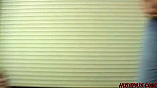 Asian amateur gives handjob and blowjob before public fucking