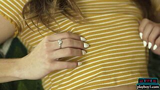 Perfect Ass Petite 18+ Pornstar Katie Kush Gives Hot Striptease For Playboy