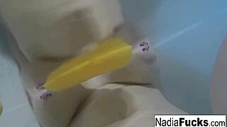 Sexy Nadia Bathes With Rubber Duckies!