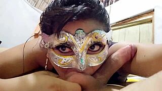 Saliva and horny milf American polla licking and sucking