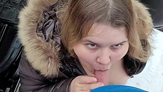 i gave my cute bbw blonde girlfriend a huge facial in the rain