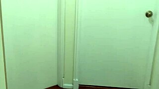 Babysitter Tricks Girl with Ice Cream