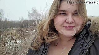 i gave my cute bbw blonde girlfriend a huge facial in the rain