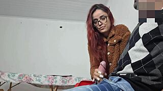 Masturba��o Arriscada Para Professora S�ria Skinny College