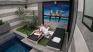 Room Service Girl Gives Blowjob Until Finish