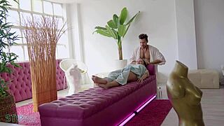 Colombian hottie with huge ass gets oiled massage and hard dick