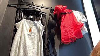 Public ANAL FUCKING hits hard with this pretty amateur outdoors!