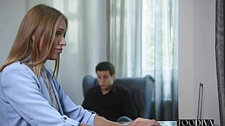 I can’t resist banging my hot blonde teacher Angelkia Grays for better grades!