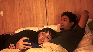 No Puedo Dejar De Tocarme Y Puse Mi Pene En La Boca De Mi Hermanastra