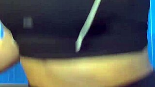 hot pussy creampie in crowded bathroom after workout