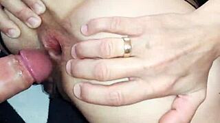 Intense home video from 40-year-old amateur porno stars