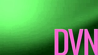 Intens orgasme og squirt, store pupper hopper i doggystyle-fucking, diger rumpe cum