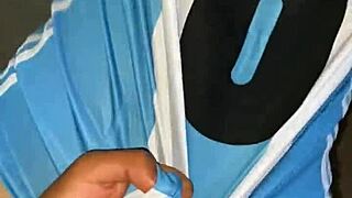 テラスで不倫アルゼンチン近所ママをガチハメ！