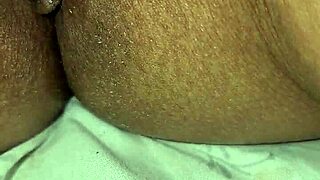 Los Peluches de Esposa Shows Hairy Brunette Pussy