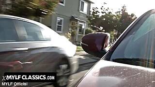 I’m craving that quickie with a hot cougar, her blowjob drives me insane