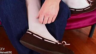 Sweet hops introduction: blonde babe in casting with couple, natural tits, dirty talk interview!