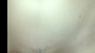 Vicio8586 Shares Couple Bets Update 4 with Pretty Amateurs Using Toys for Homemade Sex.