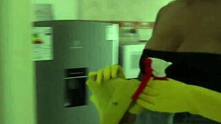 i clean boss's dick with big tits