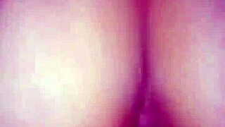 deixei os dois gozarem dentro de mim gozaram litros