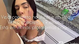 I tranced with my safada empregada in the cozina, rabuda gostosa lifted her vestido and I soqued gostoso