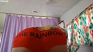 Blonde's Humpday Craving for Big Black Cock Fun