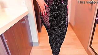 Sextapelive Finger Sessions: Rollii Baddii's Brunette Fingering