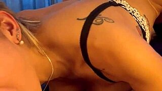 tanned babe drives guy wild before swallowing cumshot