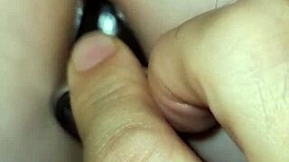 Sparklybbw enjoys anal plug play