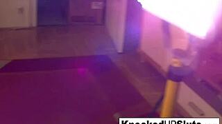 hey, knocked up brunette takin’ double penetration with toys