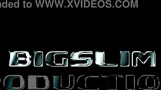 her boyfriend tried to facetime while we were hanging out, i think they broke up