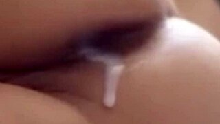 empregada piriguete arruma quarto e leva gozada no cu