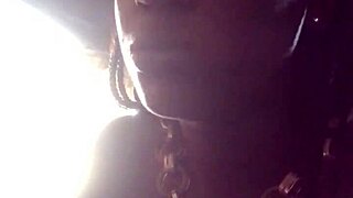 i'm come eat with a black african lady and chat