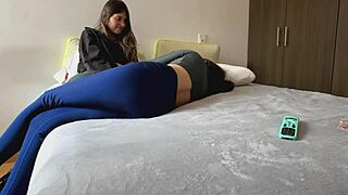 Colombian Best Friends Finish Gym Workout By Rubbing Wet Vaginas In Intense Lesbian Tribbing Sex