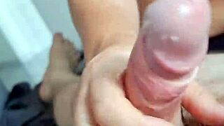 Young Stepdaughter Sneaks a Handjob to Stepdad When Home is Empty.