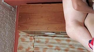 Dandole un anal a mi vecina cachonda cuando su esposo no esta con gaping y shaved pussy