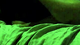 I enjoy dirty talk and creampie with skinny young girl