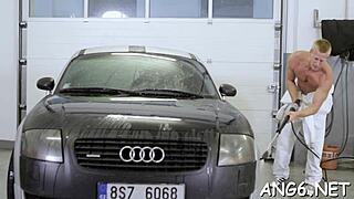 Stud Pounds Sweet Honey's Succulent Beaver